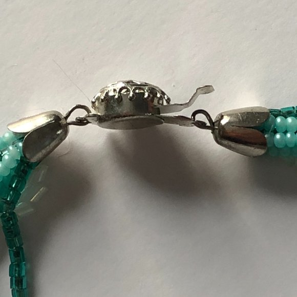 Handmade 7 strand beaded necklace in shades of green & white - Picture 7 of 10